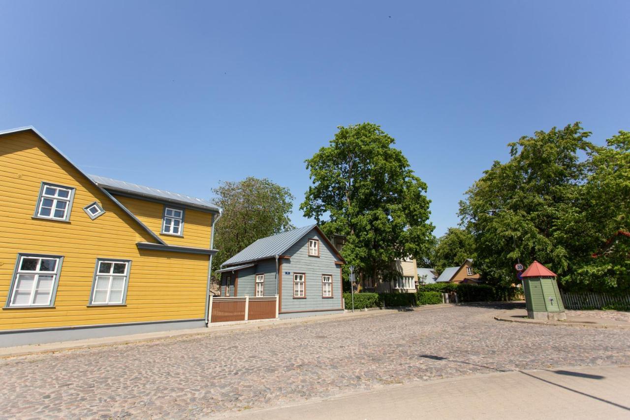 Silbernagel Apartment Kuressaare Exterior foto